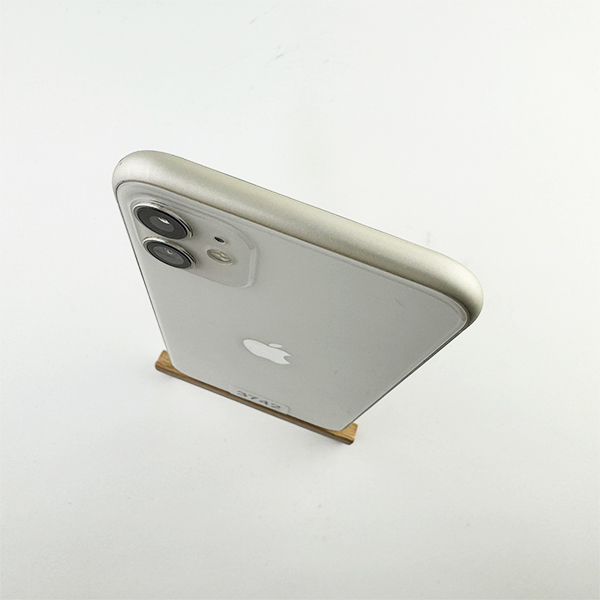 Apple iPhone 11 128GB White Б/У №3742 (Стан 8/10)