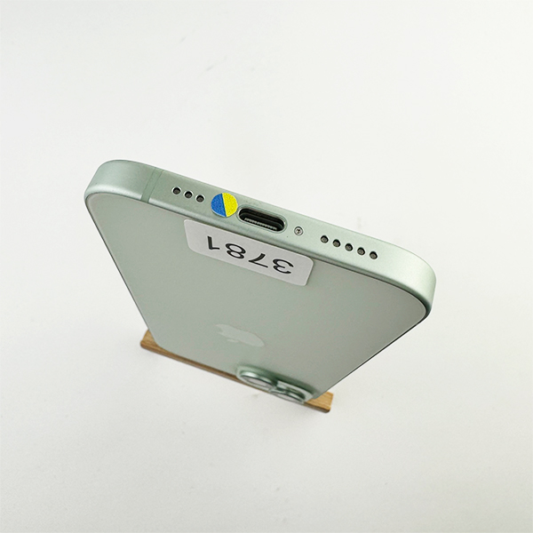 Apple iPhone 15 128GB Green Б/У  №3781 (Стан 10/10)