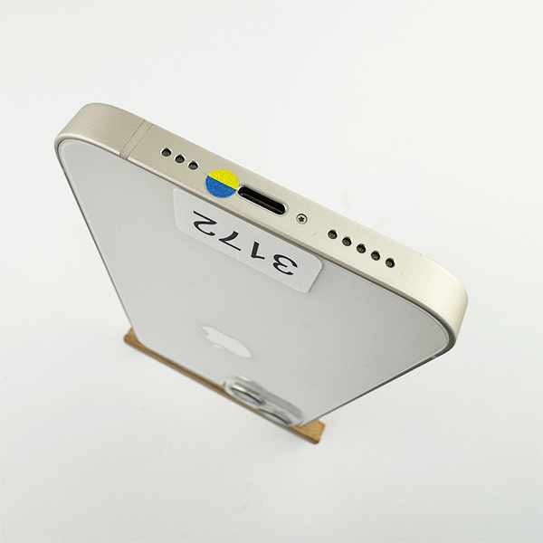 Apple iPhone 13 128GB Starlight Б/У №3172 (Стан 9/10)