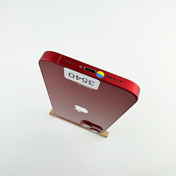 Apple iPhone 13 256GB Red Б/У №3540 (Стан 8/10)