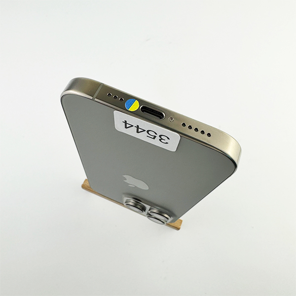 Apple iPhone 16 Pro 128GB Natural Titanium Б/У №3544 (Стан 9/10)