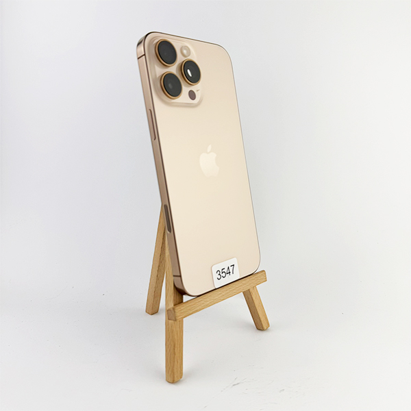 Apple iPhone 16 Pro Max 256GB Desert Titanium Б/У №3547 (Стан 10/10)