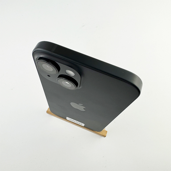 Apple iPhone 15 128GB Black Б/У №3550 (Стан 8/10)