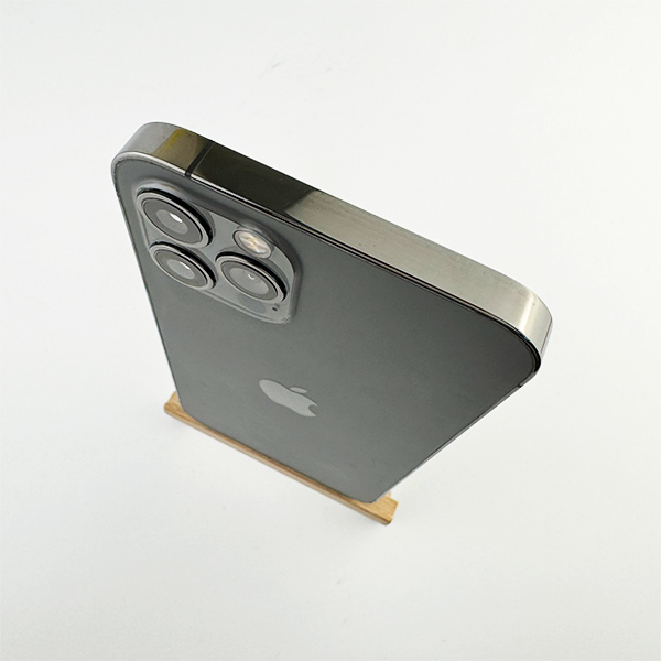 Apple iPhone 12 Pro 128GB Graphite Б/У №3525 (Стан 7/10)