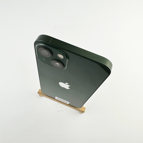 Apple iPhone 13 128GB Green Б/У №3553 (Стан 8/10)