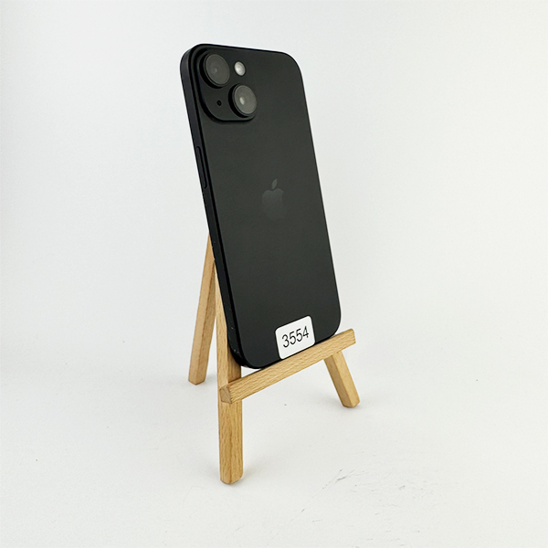 Apple iPhone 15 128GB Black Б/У №3554 (Стан 8/10)