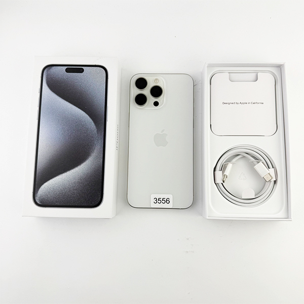 Apple iPhone 15 Pro Max 256GB White Titanium Б/У №3556 (Стан 8/10)