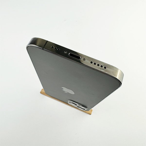 Apple iPhone 12 Pro 128GB Graphite Б/У №3525 (Стан 7/10)