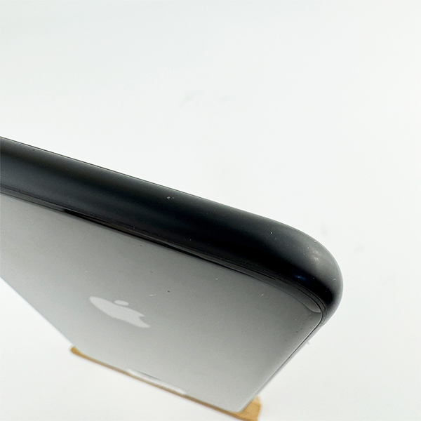 Apple iPhone XR 64GB Black Б/У №3558 (Стан 8/10)