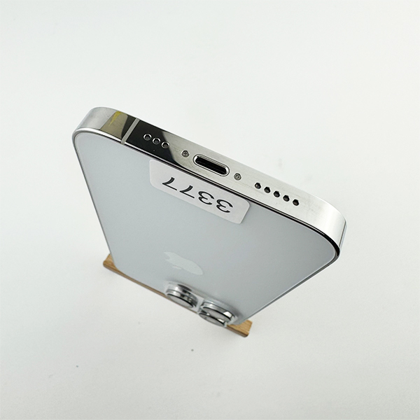 Apple iPhone 14 Pro 128GB Silver Б/У №3377 (Стан 8/10)