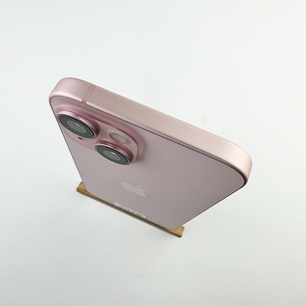 Apple iPhone 15 128GB Pink Б/У №3378 (Стан 10/10)