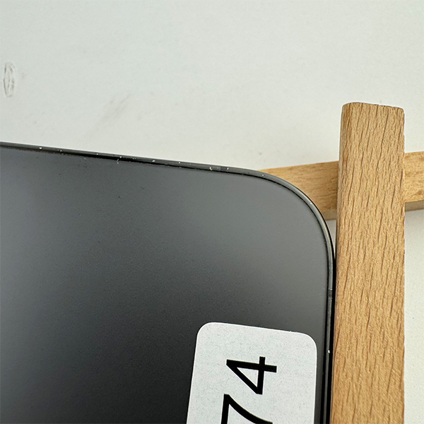 Apple iPhone 14 Pro 128GB Space Black Б/У №3374 (Стан 7/10)
