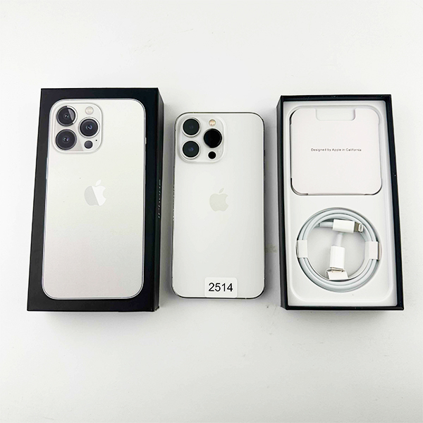 Apple iPhone 13 Pro 128GB Silver Б/У №2514 (Стан 8/10)