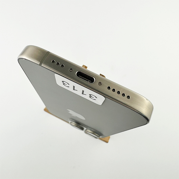 Apple iPhone 15 Pro 256GB Natural Titanium Б/У №3113 (Стан 8/10)