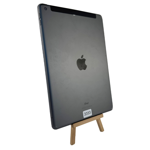 Apple iPad 11,7 32GB (8th generation) Silver Б/У №3333 (Стан 7/10)