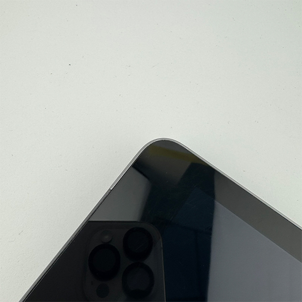 Apple iPad 11,7 32GB (8th generation) Silver Б/У №3333 (Стан 7/10)