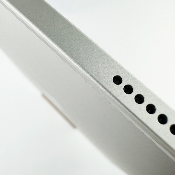 Apple iPad Pro 12.9-inch (6th Generation) Wi-Fi 128Gb Silver Б/У №3334 (Стан 9/10