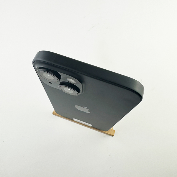 Apple iPhone 15 128GB Black Б/У №3846 (Стан 8/10)