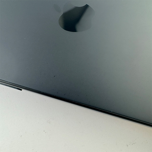 Apple iPhone 15 128GB Black Б/У №3846 (Стан 8/10)