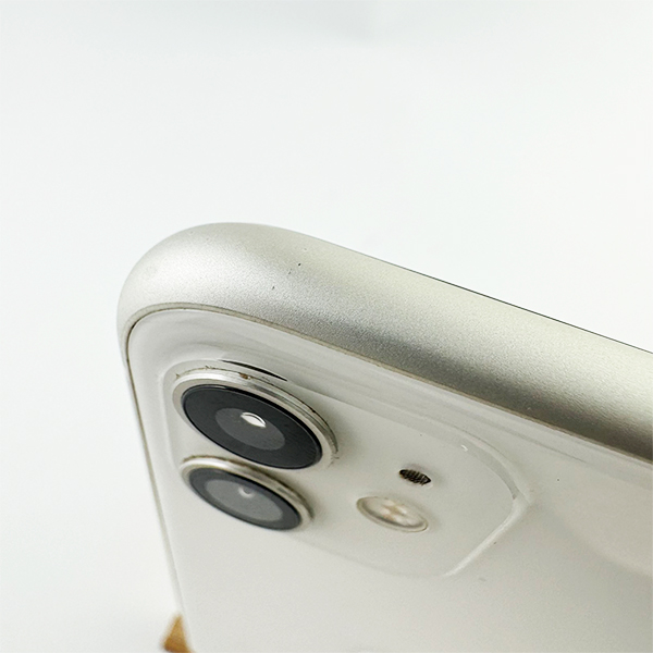 Apple iPhone 11 128GB White Б/У  №3837 (Стан 8/10)
