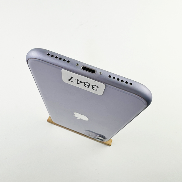 Apple iPhone 11 128GB Purple Б/У №3847 (Стан 8/10)