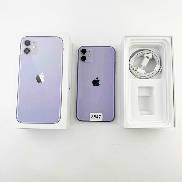 Apple iPhone 11 128GB Purple Б/У №3847 (Стан 8/10)