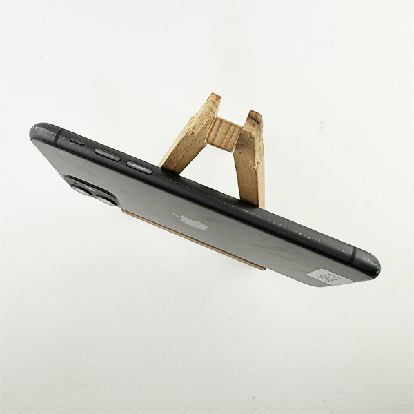 Apple iPhone 11 128GB Black Б/У №3851 (Стан 7/10)