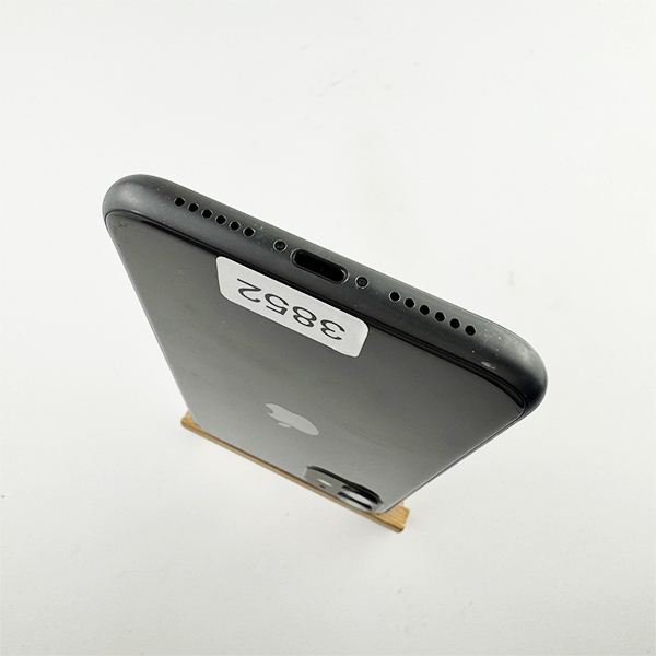 Apple iPhone 11 128GB Black Б/У №3852 (Стан 8/10)