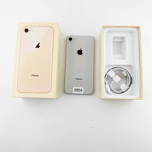 Apple iPhone 8 64GB Silver Б/У №3854 (Стан 9/10)