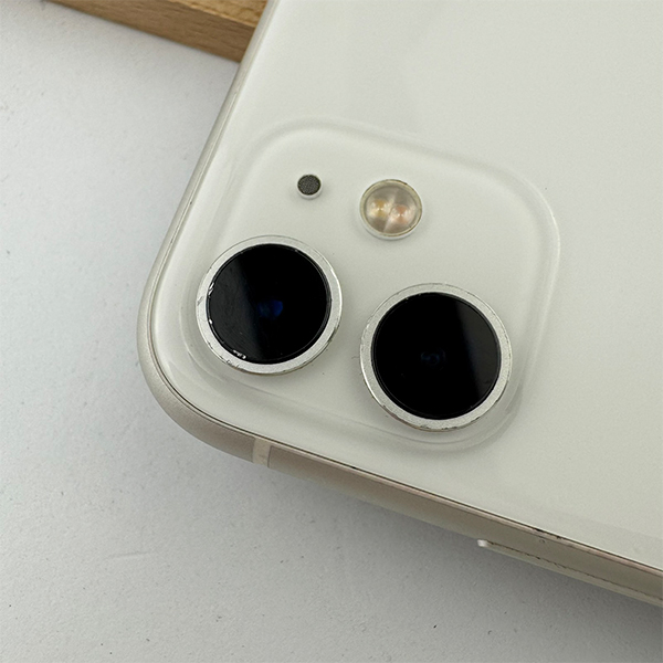 Apple iPhone 11 128GB White Б/У №3856 (Стан 8/10)