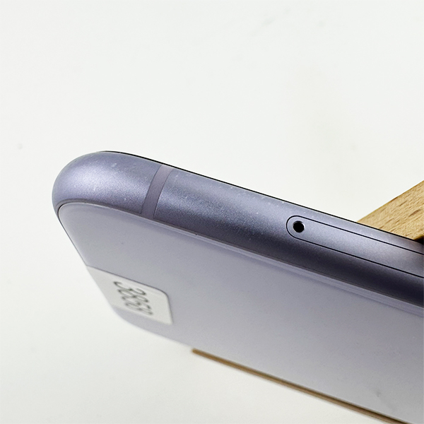 Apple iPhone 11 128GB Purple Б/У №3858 (Стан 8/10)