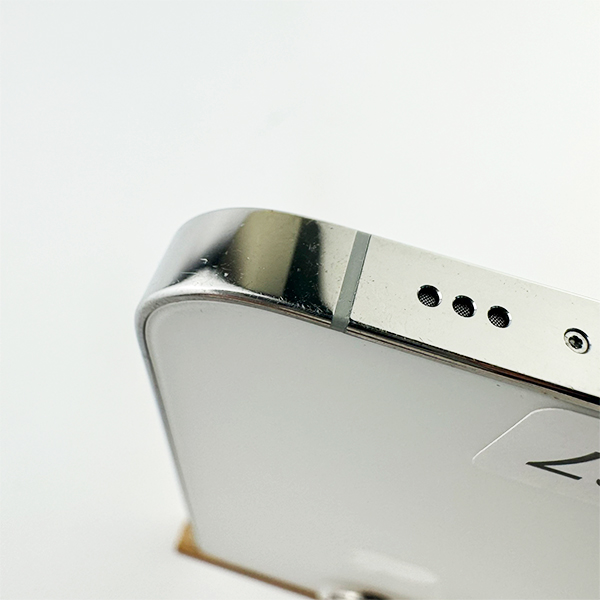 Apple iPhone 13 Pro 256GB Silver Б/У №3867 (стан 8/10)