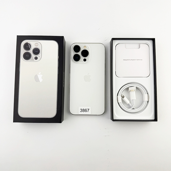 Apple iPhone 13 Pro 256GB Silver Б/У №3867 (стан 8/10)