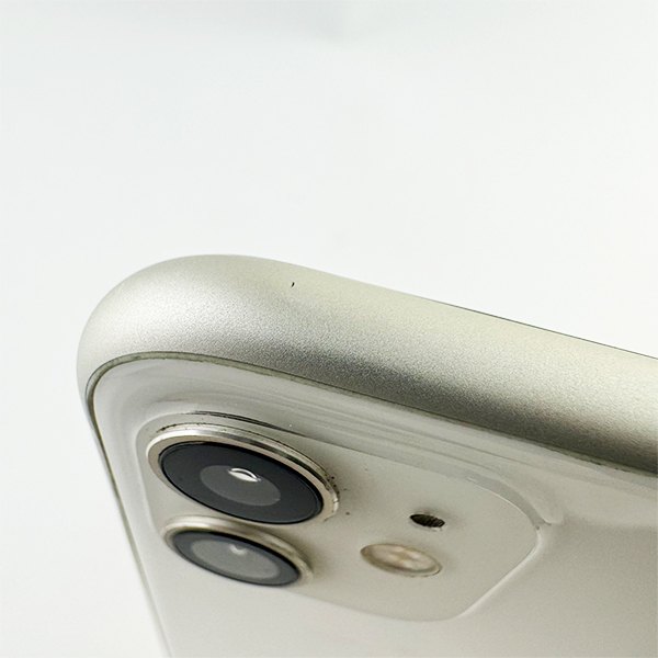 Apple iPhone 11 64GB White Б/У №3890 (Стан 8/10)
