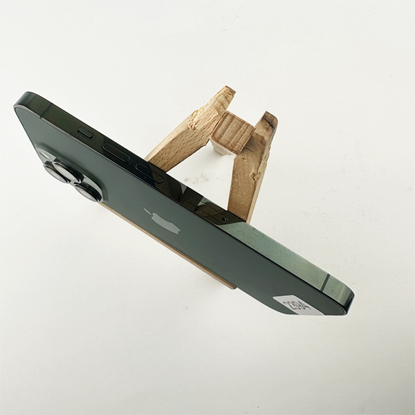 Apple iPhone 13 Pro 128GB Alpine Green Б/У №2394 (стан 8/10)
