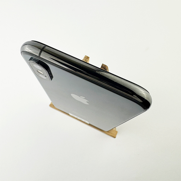 Apple iPhone XS 64GB Space Gray Б/У № 2721 (Стан 8/10)