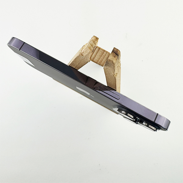 Apple iPhone 14 Pro  256GB Deep Purple Б/У №3231 (Стан 8/10)