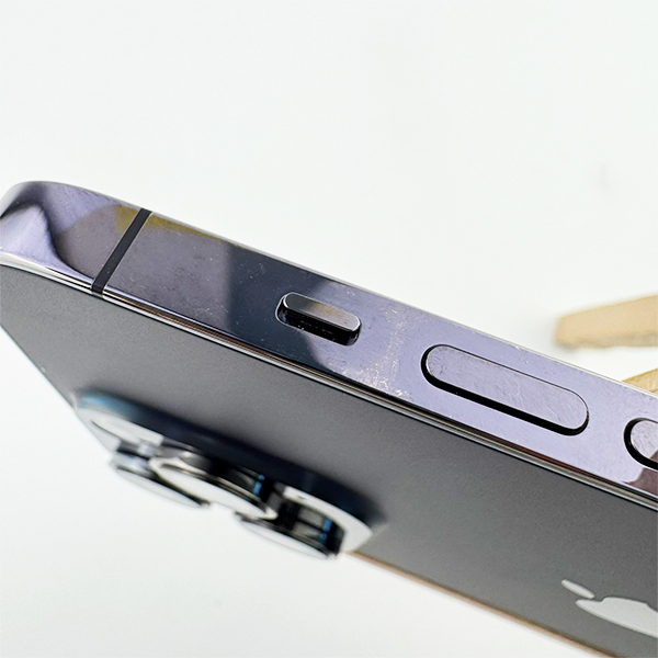 Apple iPhone 14 Pro  256GB Deep Purple Б/У №3232 (Стан 8/10)