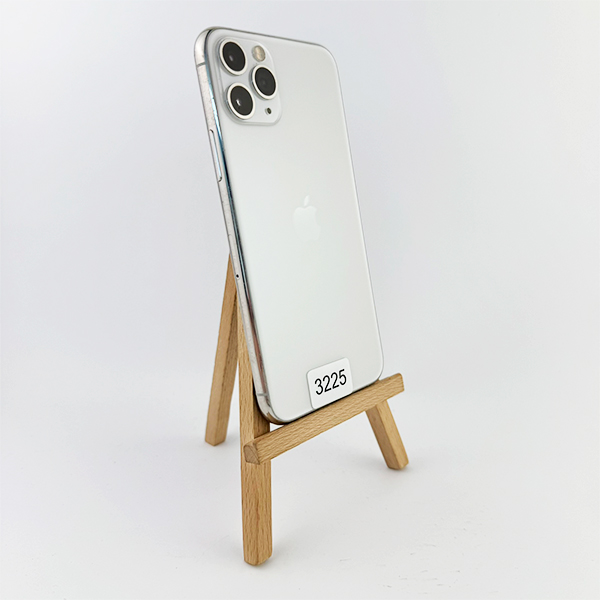 Apple iPhone 11 Pro 256GB Silver Б/У №3225 (Стан 7/10)