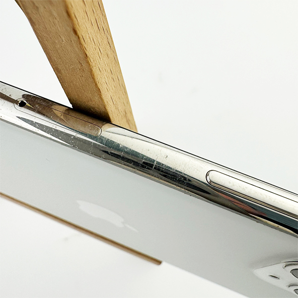 Apple iPhone 11 Pro 256GB Silver Б/У №3225 (Стан 7/10)