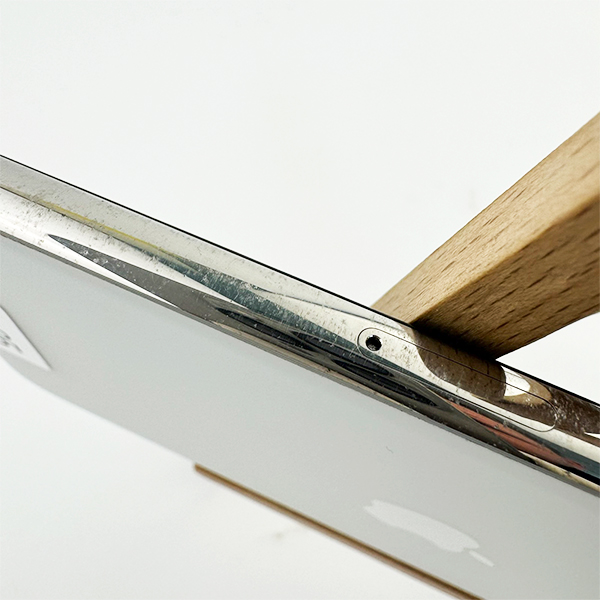 Apple iPhone 11 Pro 256GB Silver Б/У №3225 (Стан 7/10)