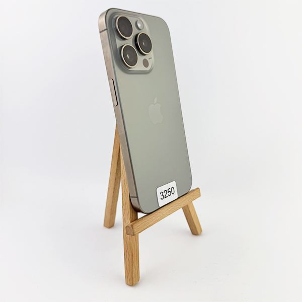 Apple iPhone 15 Pro 256GB Natural Titanium  Б/У №3250 (Стан 8/10)