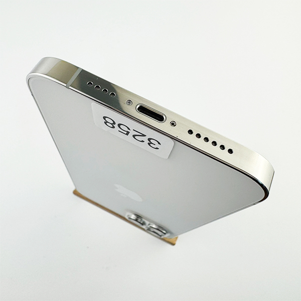 Apple iPhone 12 Pro Max 128GB Silver Б/У №3258 (стан 9/10)
