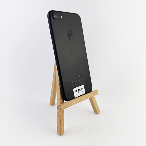 Apple iPhone 7 32GB Black Б/У №3790 (Стан 7/10)