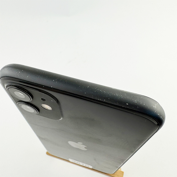 Apple iPhone 11 128GB Black Б/У №3810 (Стан 8/10)