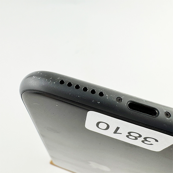 Apple iPhone 11 128GB Black Б/У №3810 (Стан 8/10)