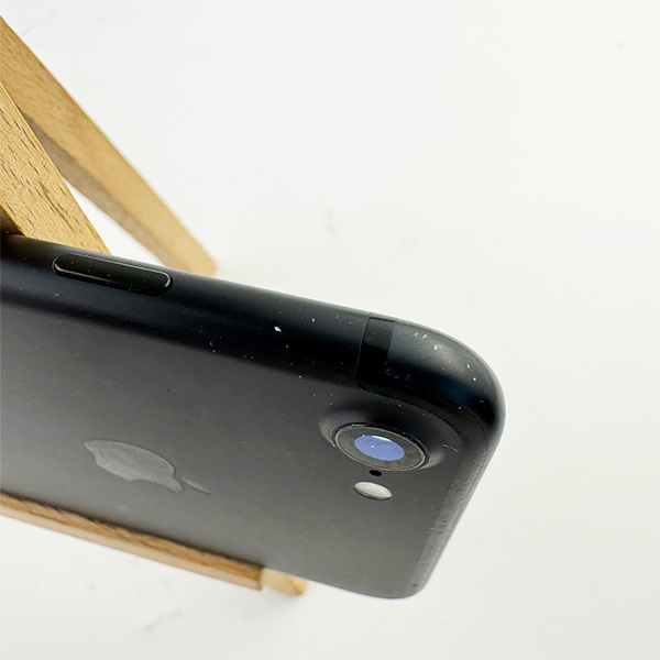 Apple iPhone 7 32GB Black Б/У №3790 (Стан 7/10)