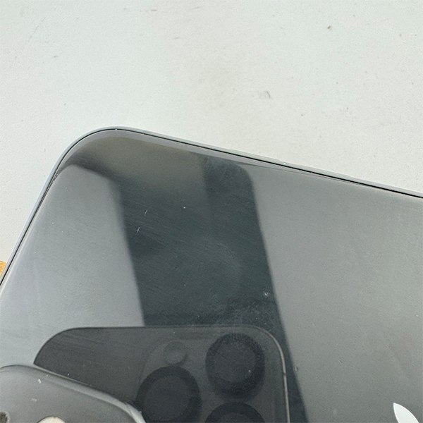 Apple iPhone 11 128GB Black Б/У №3810 (Стан 8/10)