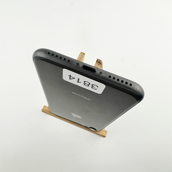 Apple iPhone 8 64GB Black Б/У №3814 (Стан 8/10)