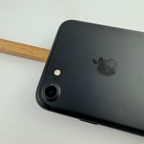 Apple iPhone 7 32GB Black Б/У №3790 (Стан 7/10)